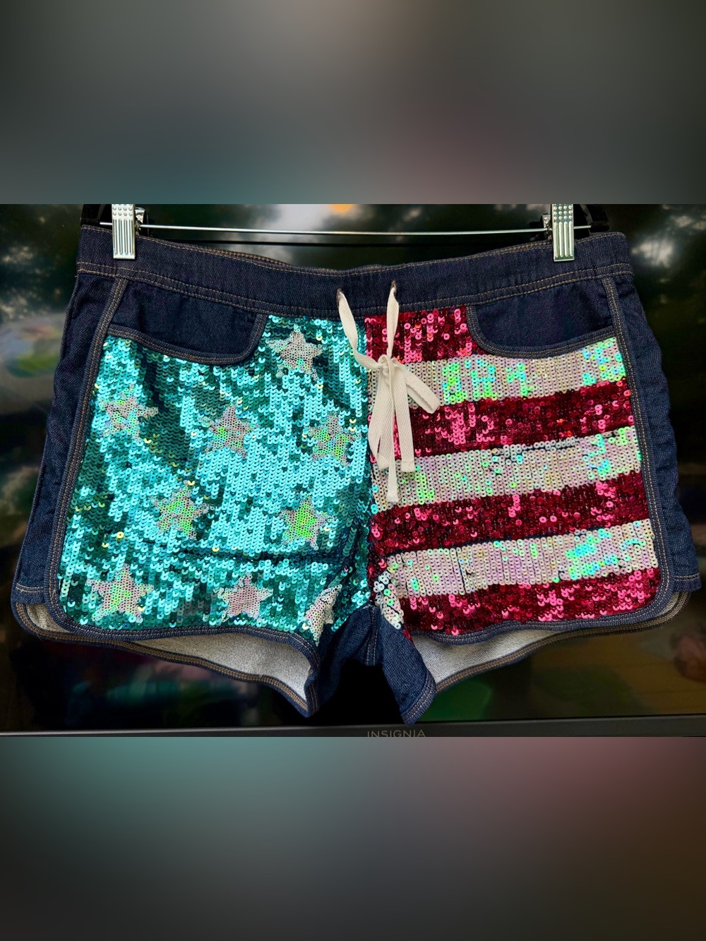 LIKE NEW- Couture denim shorts with a vibrant sequin American flag design sz 13